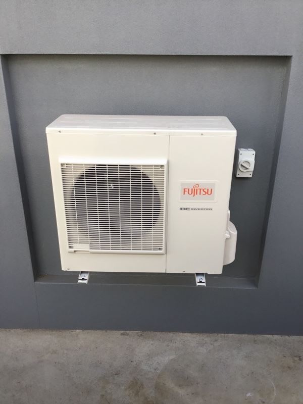 Air Conditioning Unit — Electricians in St Inverell, NSW